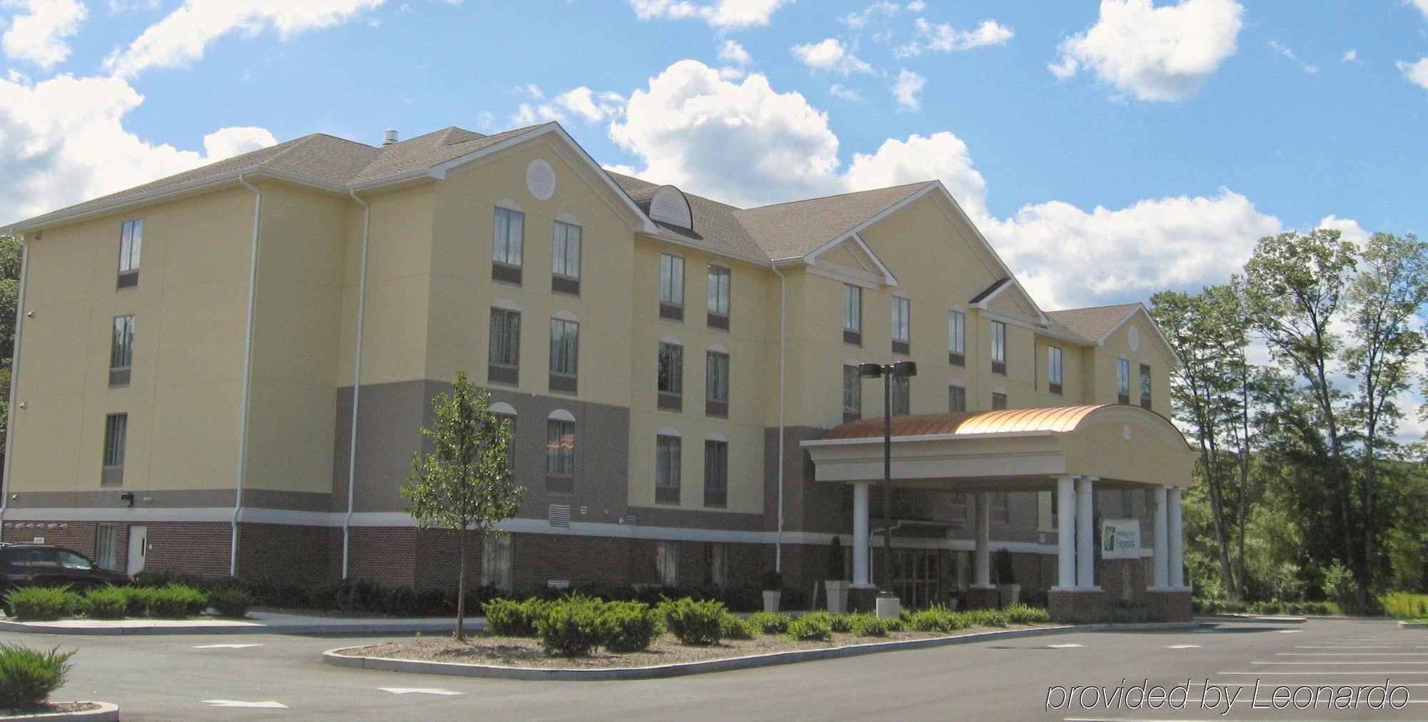 Holiday Inn Express Haskell-Wayne Area By Ihg Exteriör bild