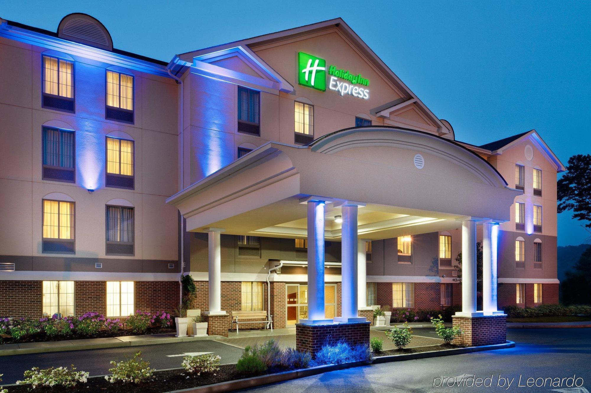Holiday Inn Express Haskell-Wayne Area, An Ihg Hotel Exteriör bild