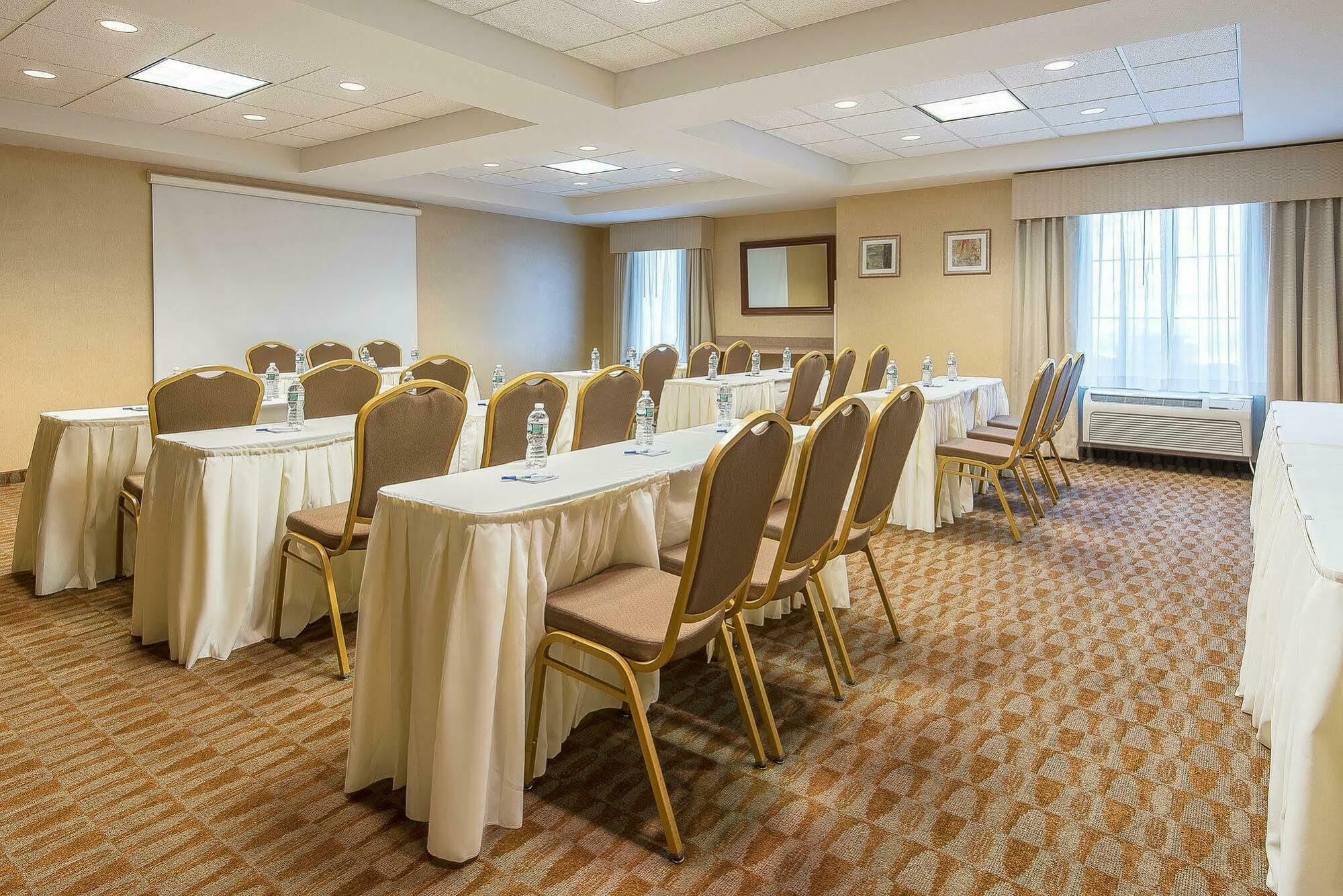 Holiday Inn Express Haskell-Wayne Area By Ihg Exteriör bild